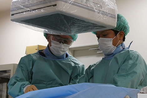 最新型の血管造影装置の写真